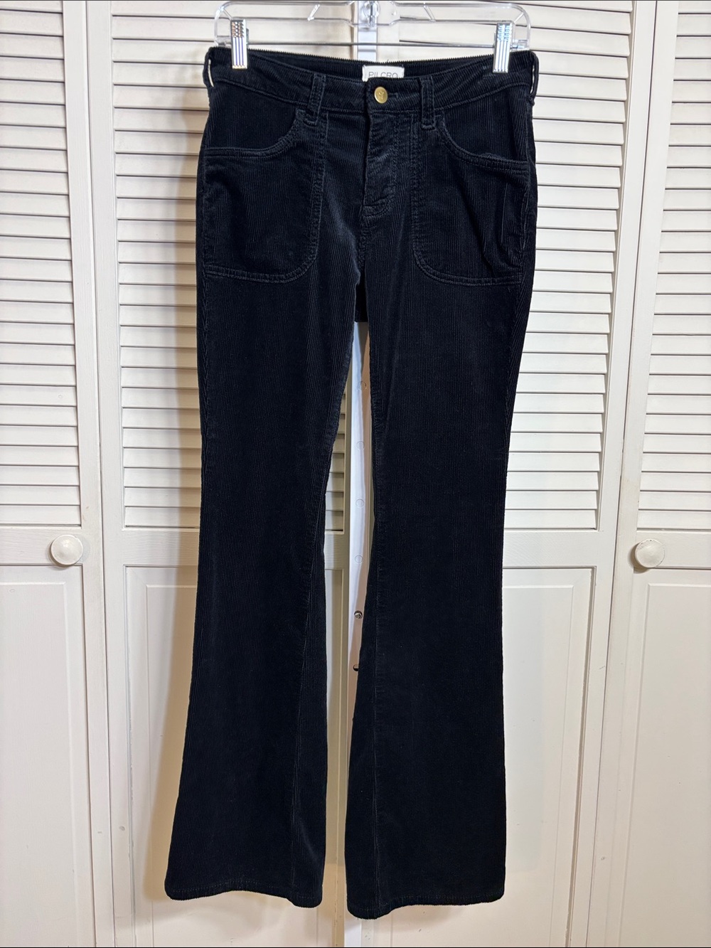 Anthropologie Pilcro Icon Low-Rise Corduroy Chop Pocket Flare Jeans Size 26 - Picture 6 of 16